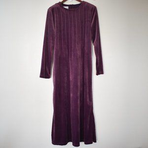 Vintage velvet long purple dress with tie for cinched waist size large